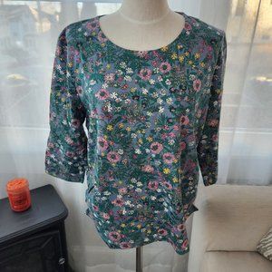 Country Store Womens tshirt Tunic Top green Floral 3/4 sleeves